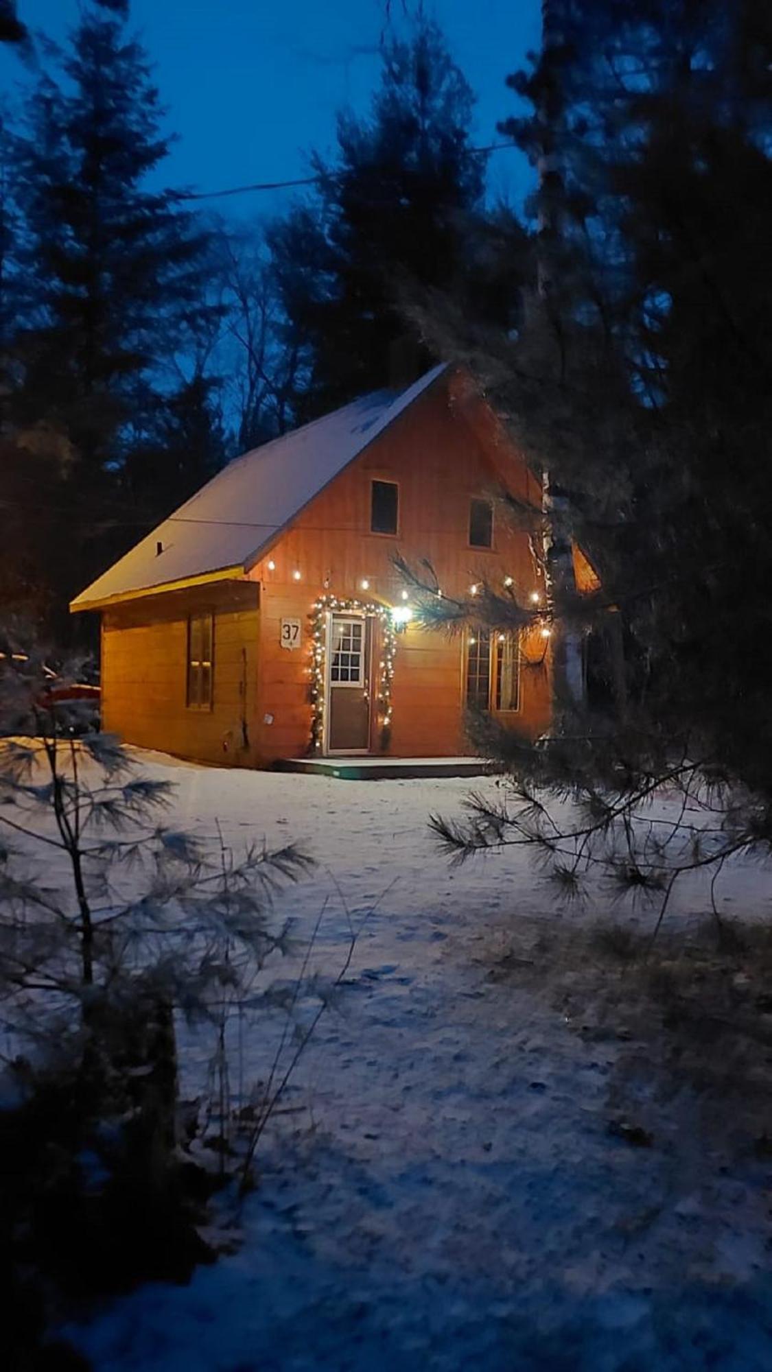 Les Chalets Sur Le Cap Saint Joachim 외부 사진